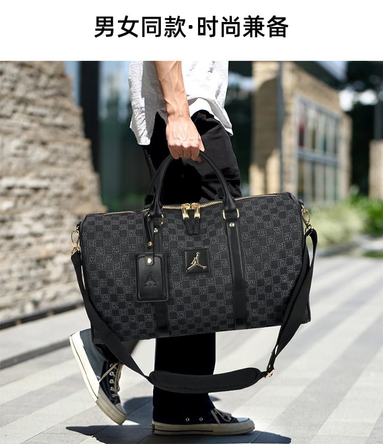 4c659f0f JORDAN messenger bag-without packaging box - Image 4
