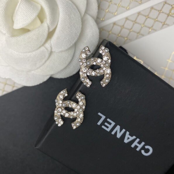 CHANEL earrings - Image 5