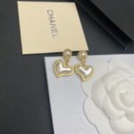 CHANEL earrings - Image 3