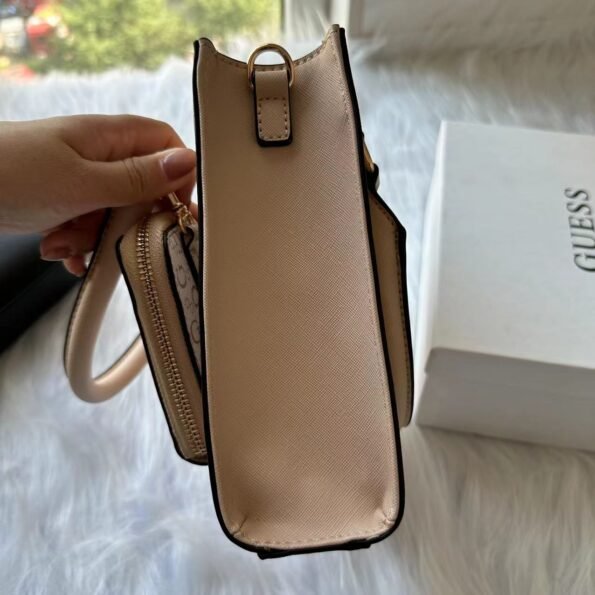 GUESS fashion versatile casual adjustable removable shoulder strap magnetic buckle opening and closing artificial leather one-shoulder cross-body handbag-comes with gift box - Image 5