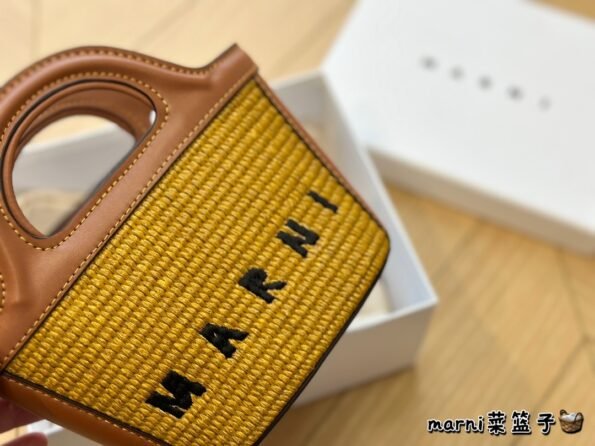 Vegetable Basket Lafite Grass New Straw Woven Handheld Cross Shoulder Woven Bag-comes with gift box - Image 9