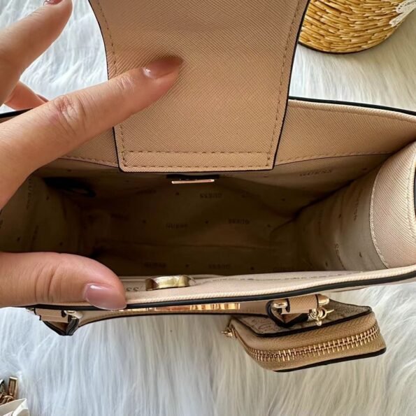 GUESS fashion versatile casual adjustable removable shoulder strap magnetic buckle opening and closing artificial leather one-shoulder cross-body handbag-comes with gift box - Image 12