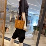 Women's luxury leather handbags, single shoulder crossbody bags, water bucket bags, vegetable baskets, women's bags-without packaging box - Image 60