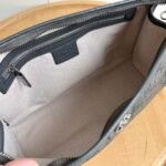 High appearance toiletry bag, hand-held unisex bag-comes with gift box - Image 22