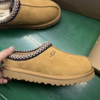 Ethnic style winter fur integrated new snow boots with flat bottom and warm outer layer, wearing one foot cotton shoes-comes with gift box