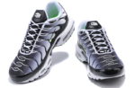 Mesh cushion cushioned sports shoes for casual and non slip running, suitable for both men and women - Image 4