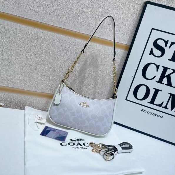 Coach underarm bag and tote shoulder bag - Image 5