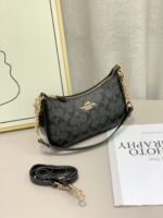 Coach underarm bag and tote shoulder bag - Image 2