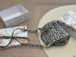 D&G leopard print tote shoulder across the body with a case - Image 13