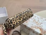 D&G leopard print tote shoulder across the body with a case - Image 5