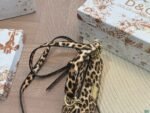 D&G leopard print tote shoulder across the body with a case - Image 4