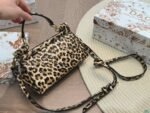 D&G leopard print tote shoulder across the body with a case - Image 3