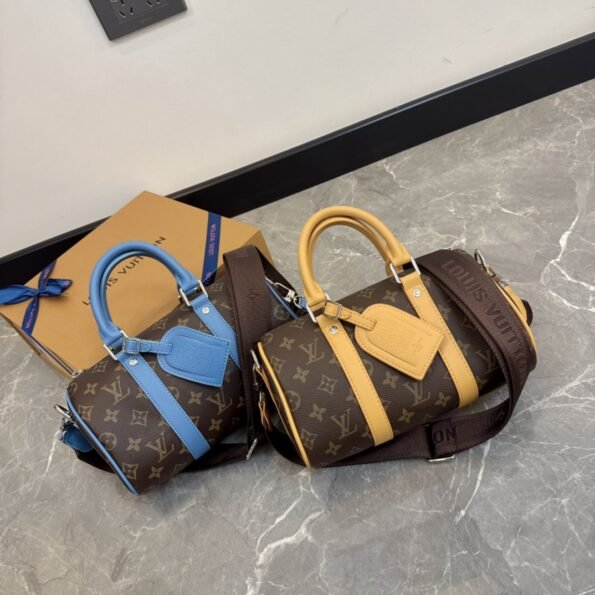 LV keepall's new pillow bag can be carried by both men and women, with one shoulder and diagonal cross, and comes with a folding gift box - Image 1