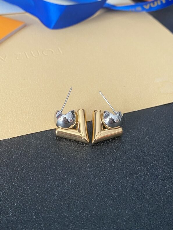 LV earrings - Image 1