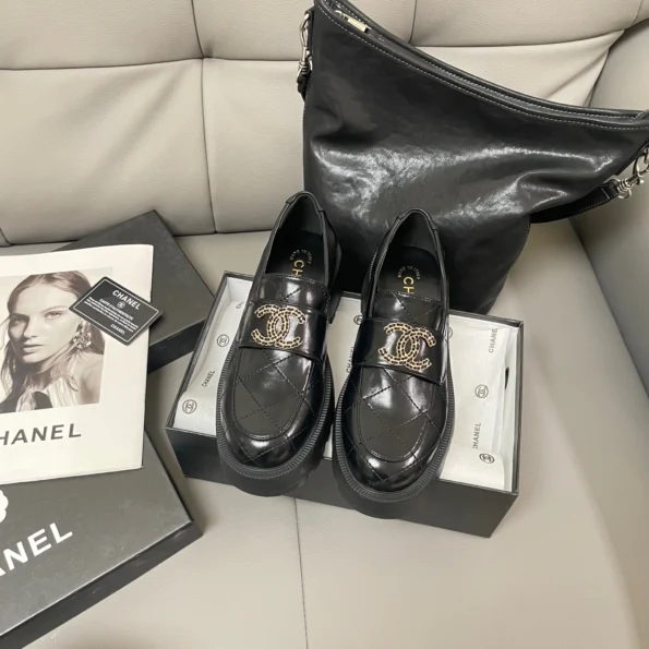 Chanel new double C-buckle platform embroidered casual shoes - Image 2