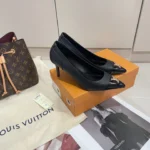 LV new fashionable 8cm buckle heels - Image 2