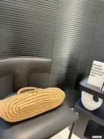 Yves Saint Laurent woven tote bag Without  box - Image 5