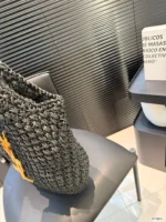 Yves Saint Laurent woven tote bag does not come  without box - Image 5