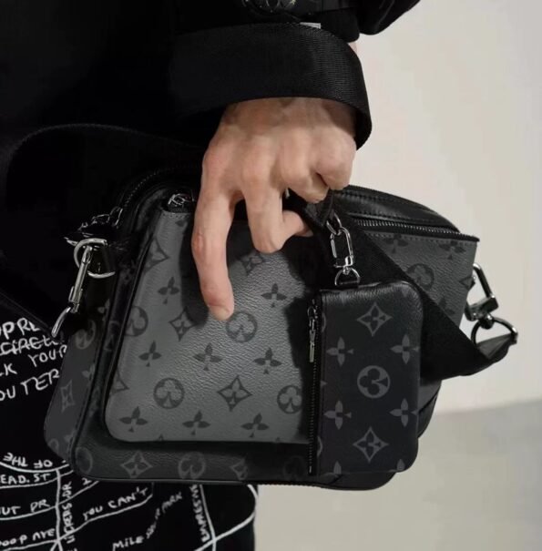 New Men's One Shoulder Casual Bag Versatile Crossbody Black Flower 3-in-1 Black Warrior Postman Bag Large Capacity-comes with gift box - Image 2
