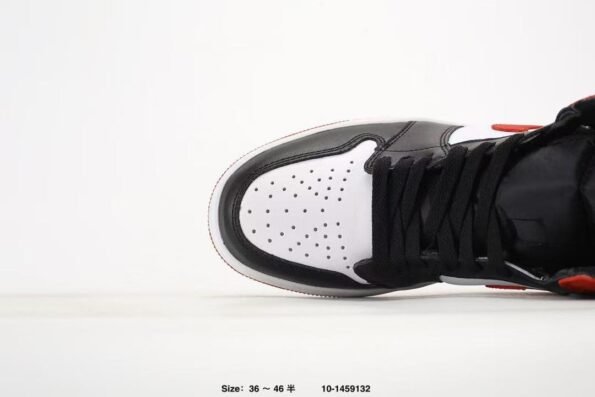 High top, black, red toe, mid top, wedding shoes, white, red, Chicago, smashing rebounds, basketball shoes - Image 4