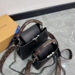 LV Capucines Lady Bag, Cowhide Gold-Buckle Hardware, Handle One-Shoulder Crossbody Bag, Folding Gift Box - Image 9