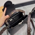 LV Capucines Lady Bag, Cowhide Gold-Buckle Hardware, Handle One-Shoulder Crossbody Bag, Folding Gift Box - Image 5