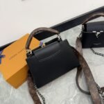 LV Capucines Lady Bag, Cowhide Gold-Buckle Hardware, Handle One-Shoulder Crossbody Bag, Folding Gift Box - Image 3