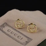 The new stud earrings can be matched with a branded box - Image 4
