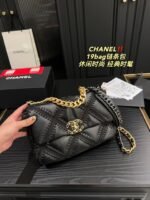 Xiaoxiangfeng Embroidered Women's Bag Fashionable High end Versatile Handheld Single Shoulder Diagonal Chain Bag-comes with gift box - Image 5
