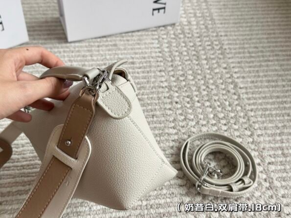 Loewe geometric bag puzzle is really a cowhide quality that cannot be missed-comes with gift box-Double straps1 - Image 4