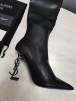 Saint Laurent sheepskin boots, 40-41 need to be customized, non-returnable, contact customer service to determine the size-comes with gift box - Image 5