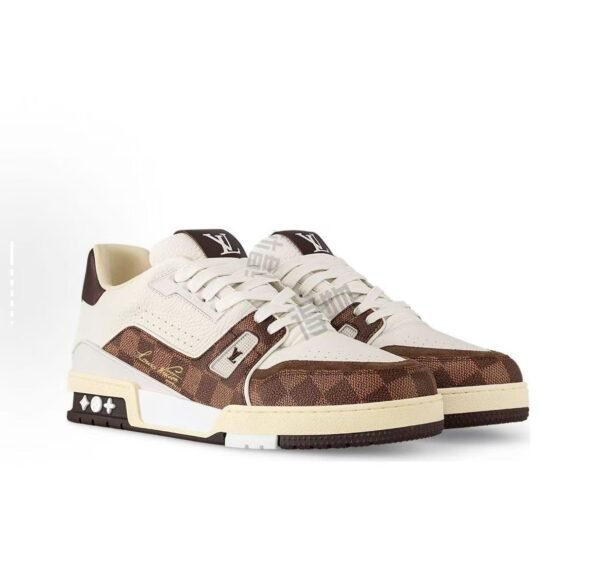 New board shoes - Image 3