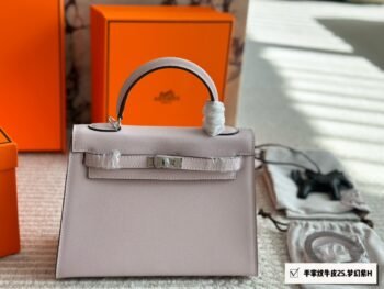 H family Hermès kelly25With silk scarf +  horse(box)