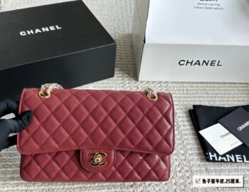 With a full set of packaging size: 25*16cm Xiaoxiangjia c We have been very attentive to do other goods on the market small spherical cowhide-box