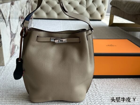 H family Kelly bucket bag-box - Image 17