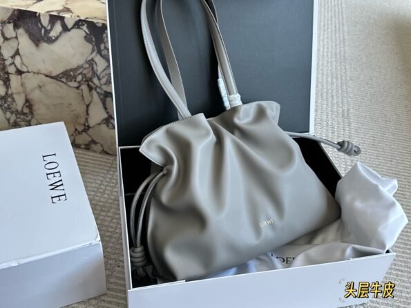 Loewe shopping bags  Soft calfskin smooth and shiny-box - Image 1