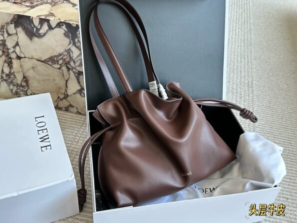 Loewe shopping bags  Soft calfskin smooth and shiny-box - Image 17