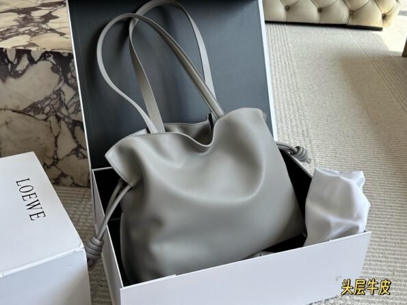 Loewe shopping bags  Soft calfskin smooth and shiny-box - Image 10