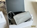 Loewe shopping bags  Soft calfskin smooth and shiny-box - Image 7