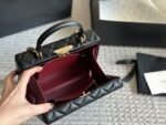 Chanel new box cosmetic bag is made of caviar fabric - box - Image 9