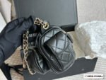 Original sheepskin Chanel camera bag - box - Image 10