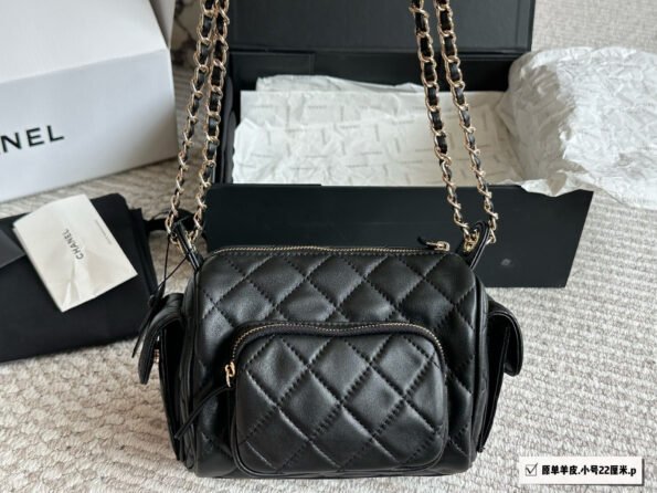 Original sheepskin Chanel camera bag - box - Image 8