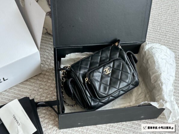 Original sheepskin Chanel camera bag - box - Image 7