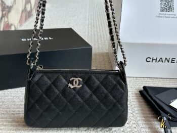 The new Chanel 25S is coming-box