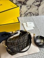 Fendi mini lunch box bag Fendi 20ss bento bag!! Two shoulder straps!-box - Image 6