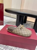 Premium slippers-box